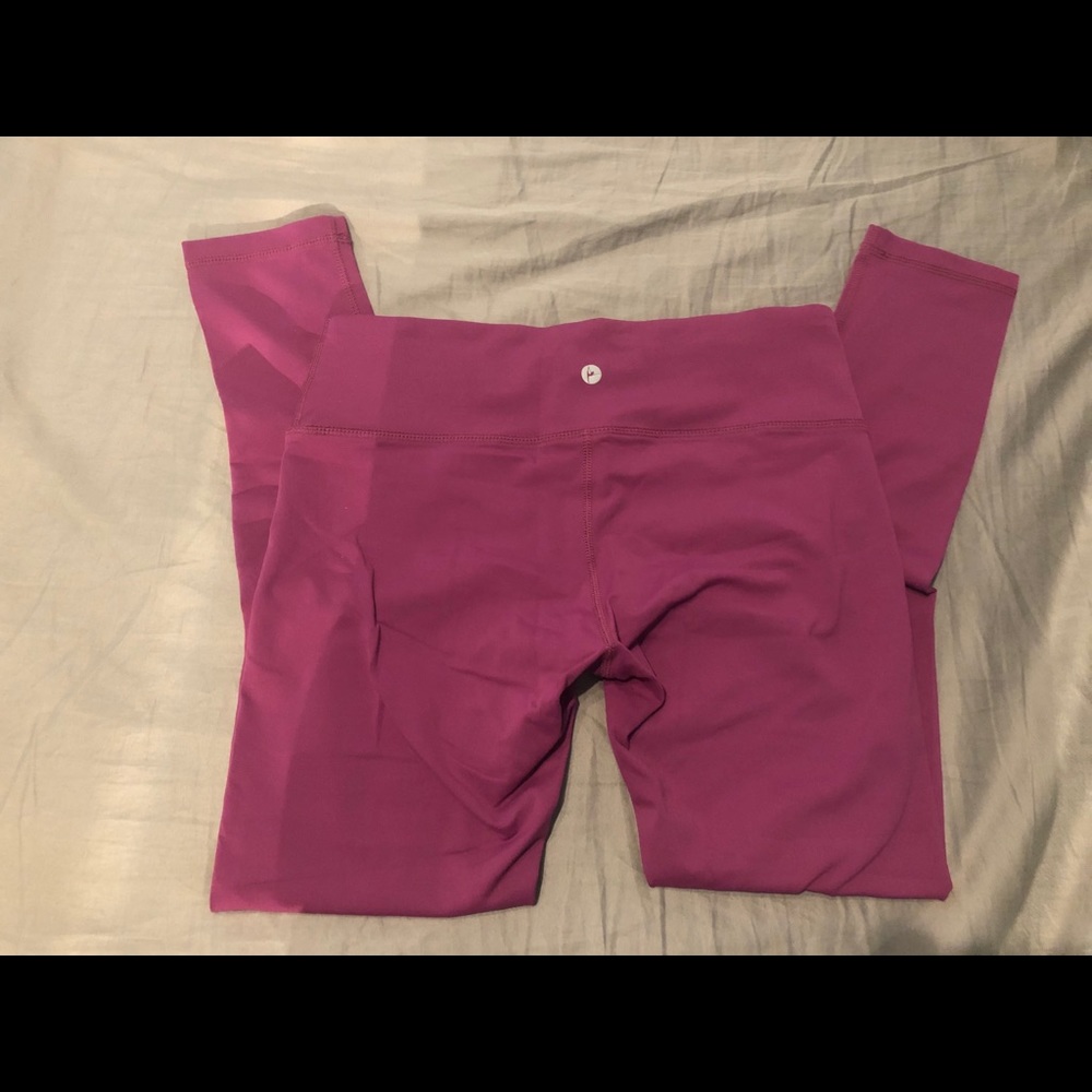 Leggings by 90 Degree (cropped)